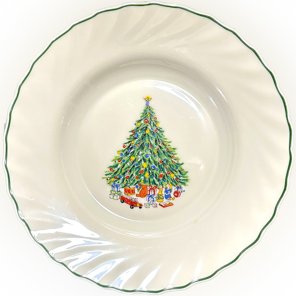 THE HOUSE OF SALEM NOEL PORCELLE 9” SALAD PLATE SOUP BOWL CHRISTMAS TREE HOLIDAY